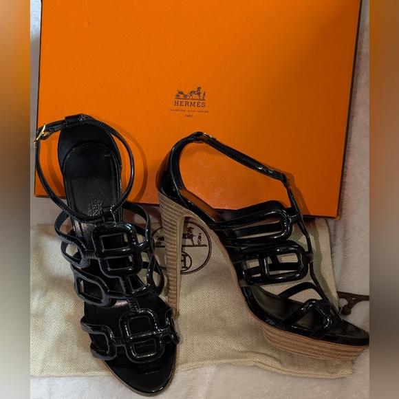Hermes Platform Sandals - Picture 1 of 12